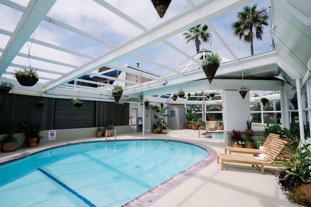 Laguna Surf Lodge by SCP Hotels - photo 79