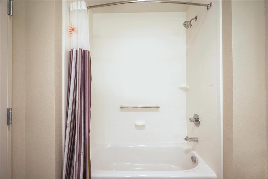 La Quinta by Wyndham Denver Englewood Tech Center - photo 25
