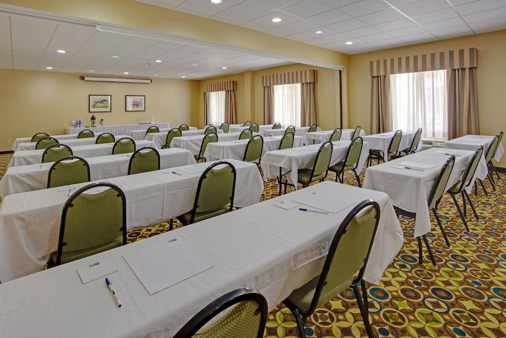 Holiday Inn Express Charles Town by IHG - photo 45