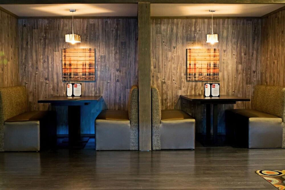 Ramada by Wyndham Indiana - photo 25