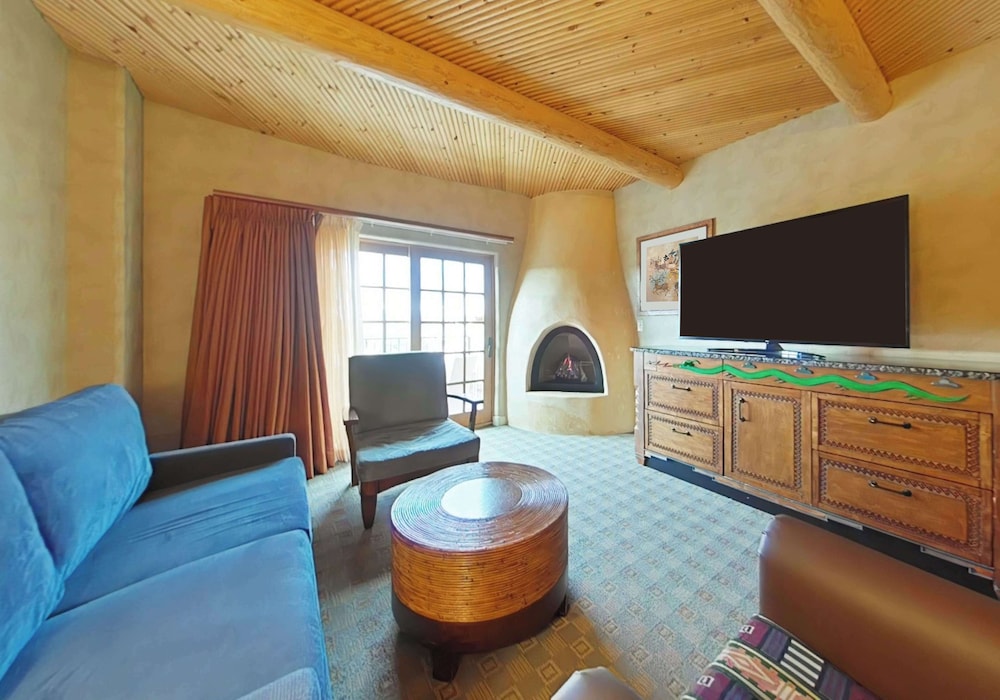 Hilton Santa Fe Buffalo Thunder - photo 43