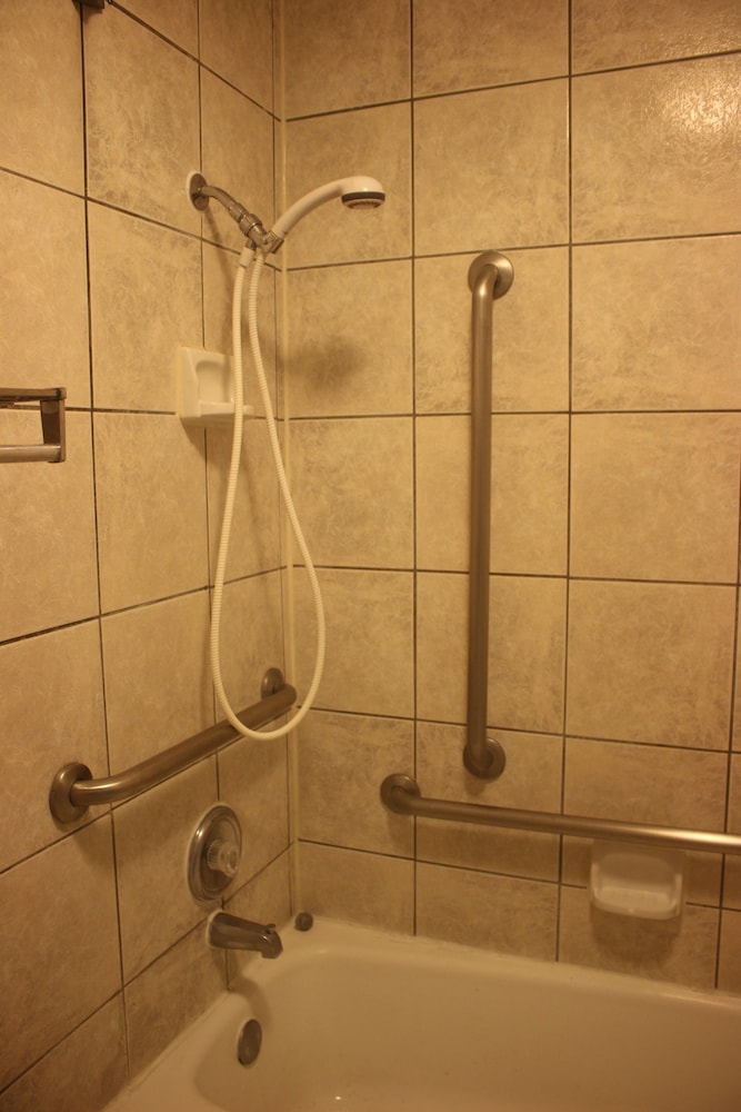 Baymont by Wyndham Amarillo West Amarillo - photo 26