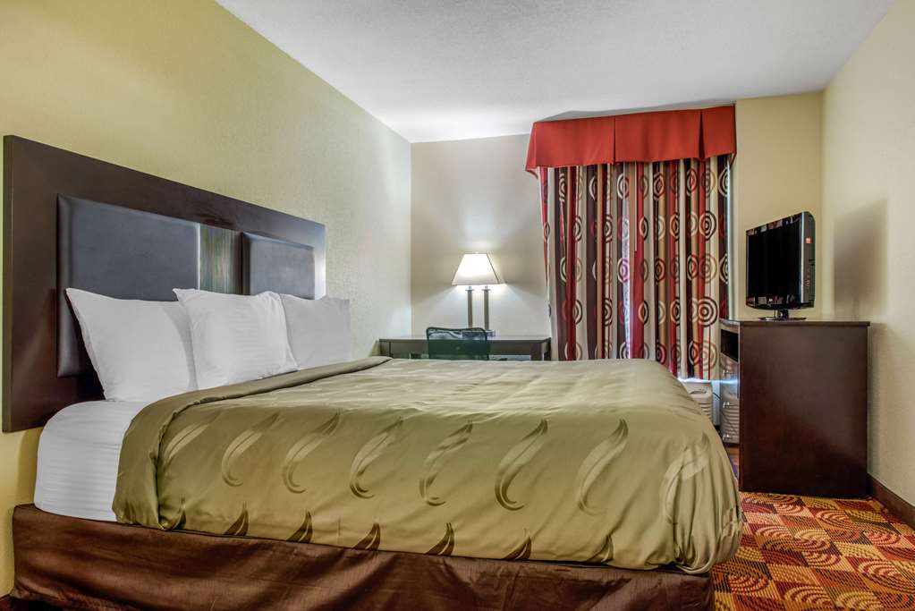 Quality Inn Bloomington near University - photo 26