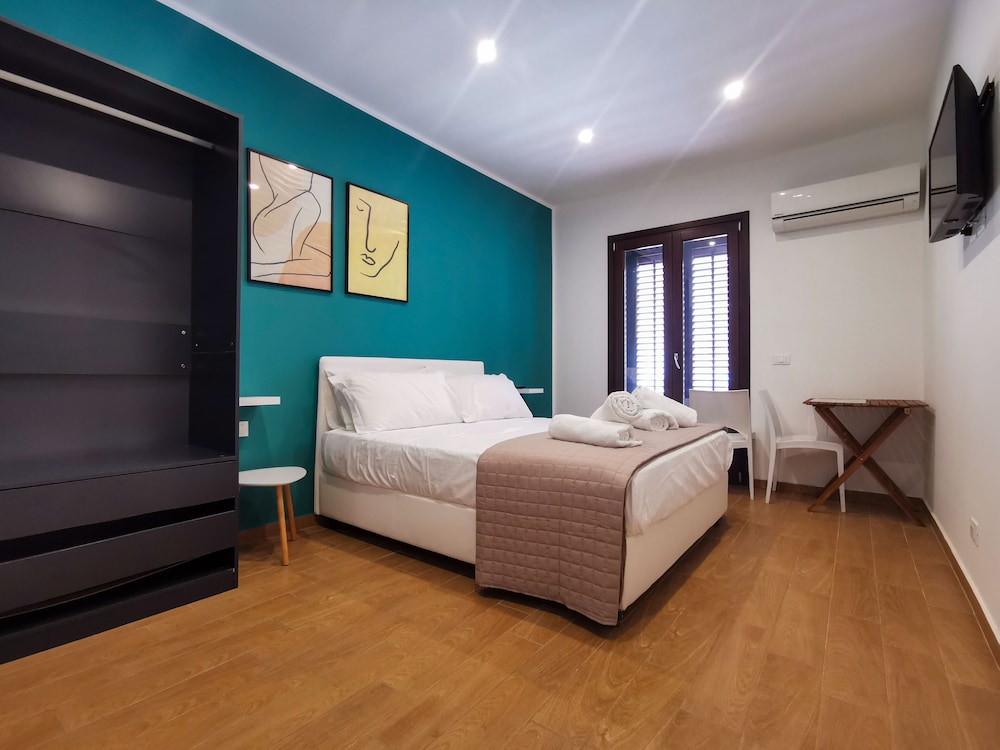 Verdirooms158 in Castellammare Del Golfo, Italy