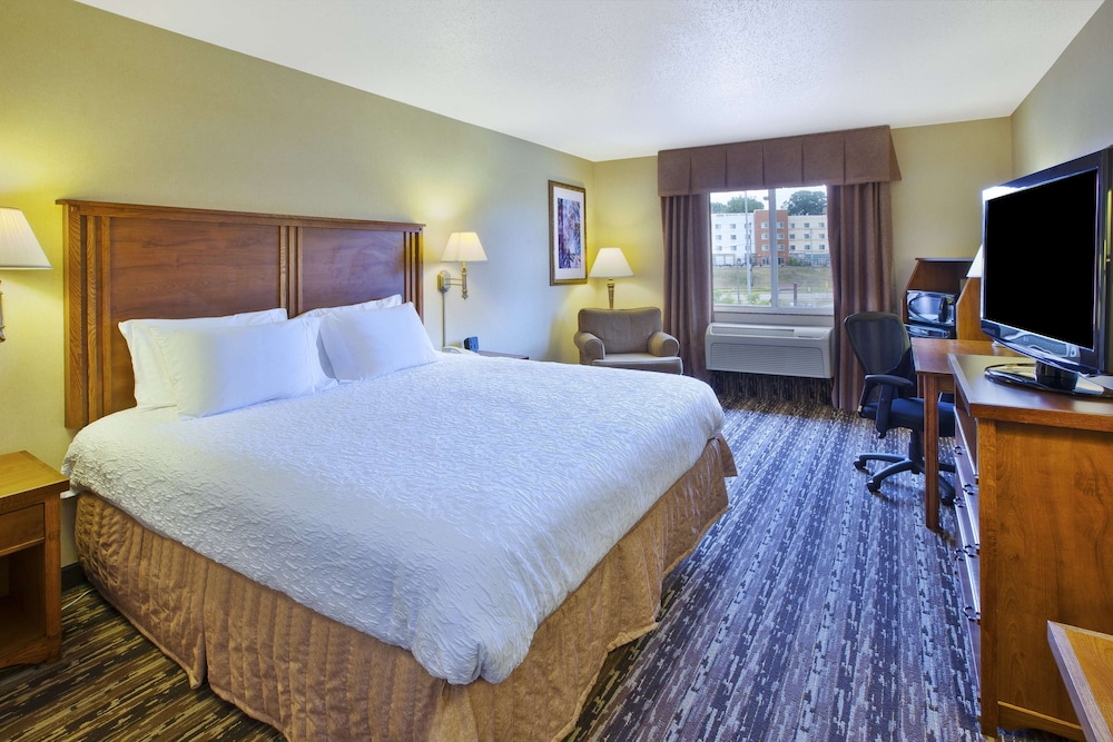 Hampton Inn Pittsburgh Area Beaver Valley CenterTownship - photo 5