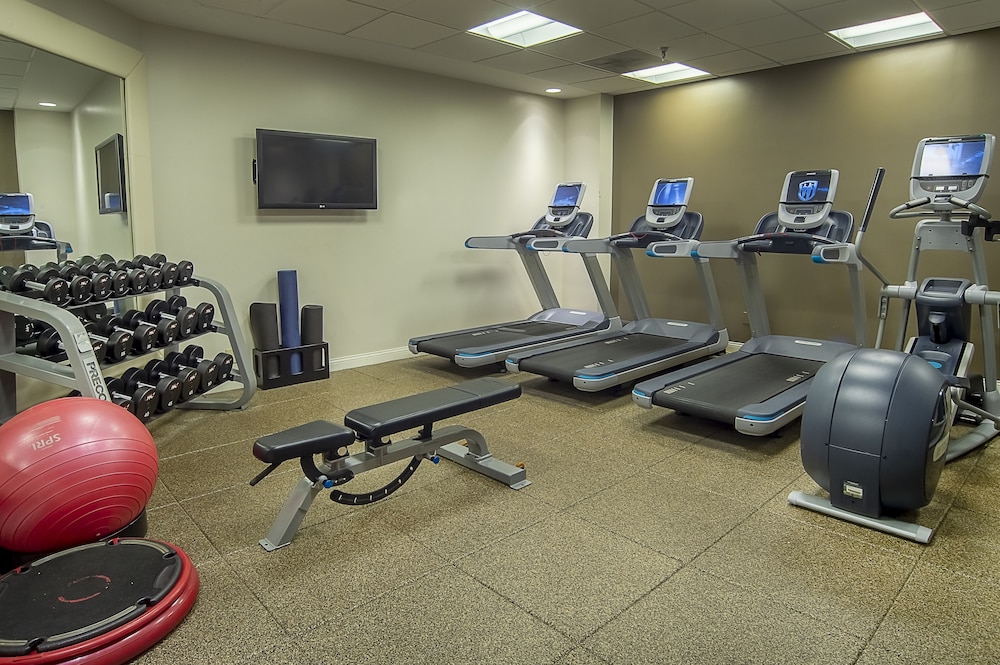 DoubleTree by Hilton St. Louis Westport - photo 43