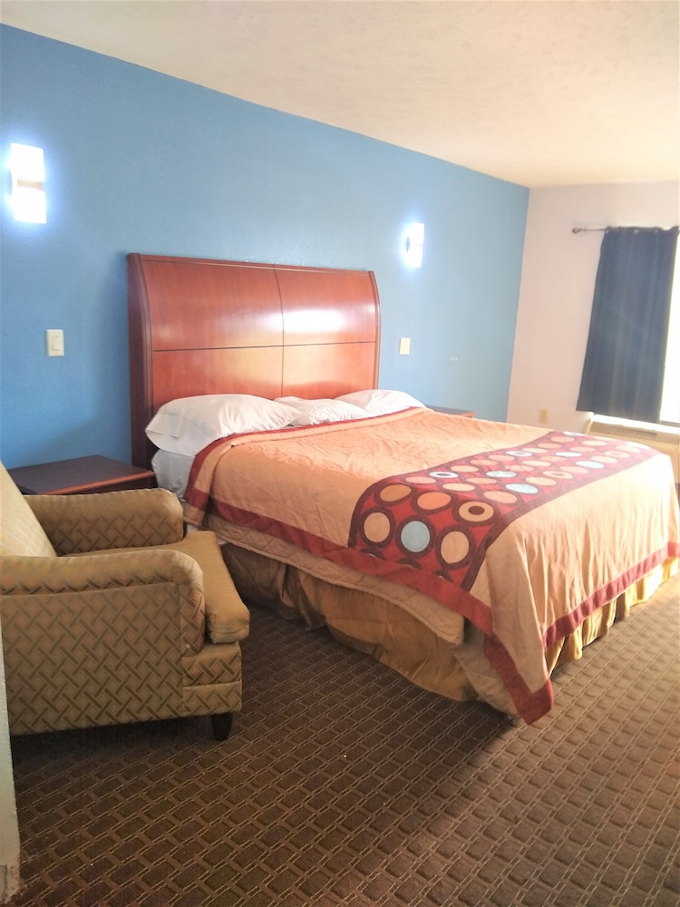 Relax Inn - last minute hotel in Canton