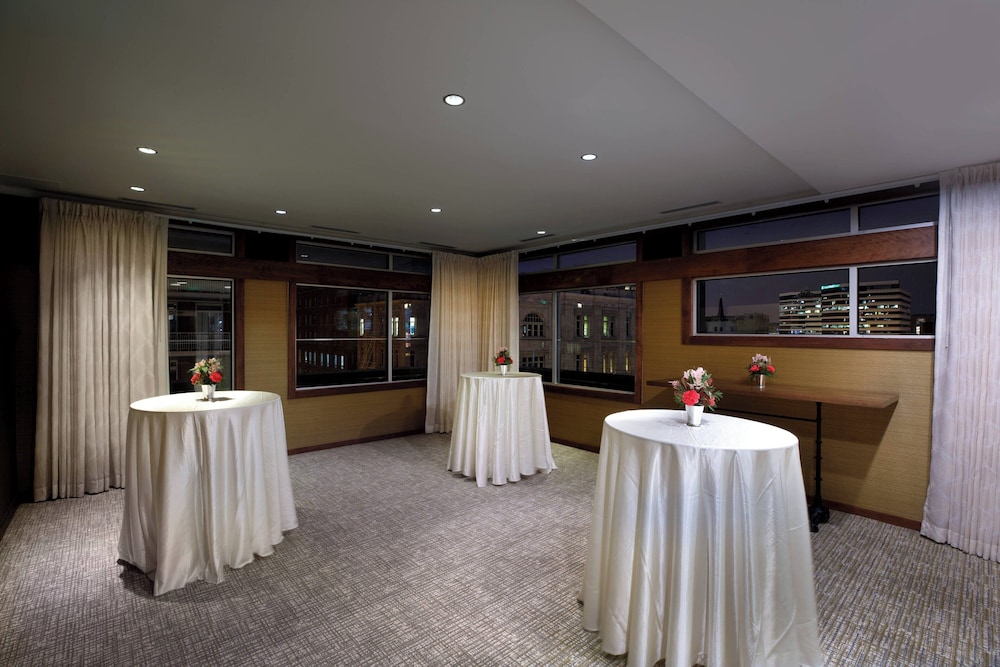 Hotel Metro Autograph Collection - photo 51