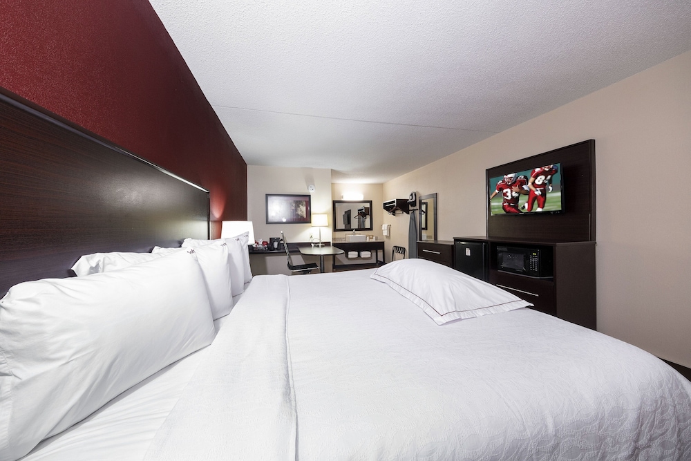 Red Roof Inn PLUS Huntsville Madison - photo 28