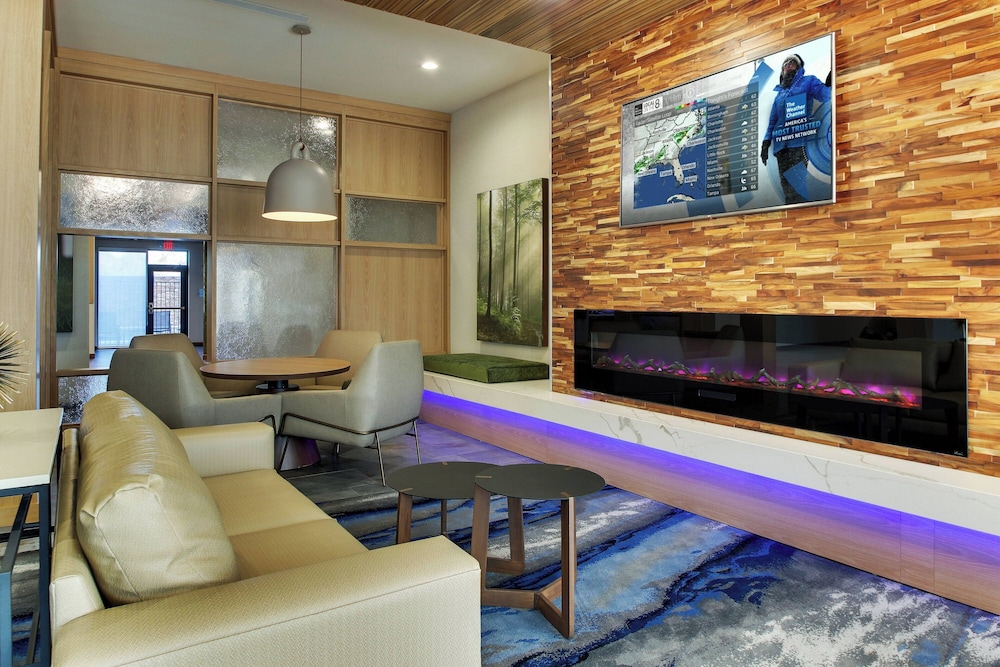Fairfield Inn & Suites by Marriott Houston Brookhollow - photo 20
