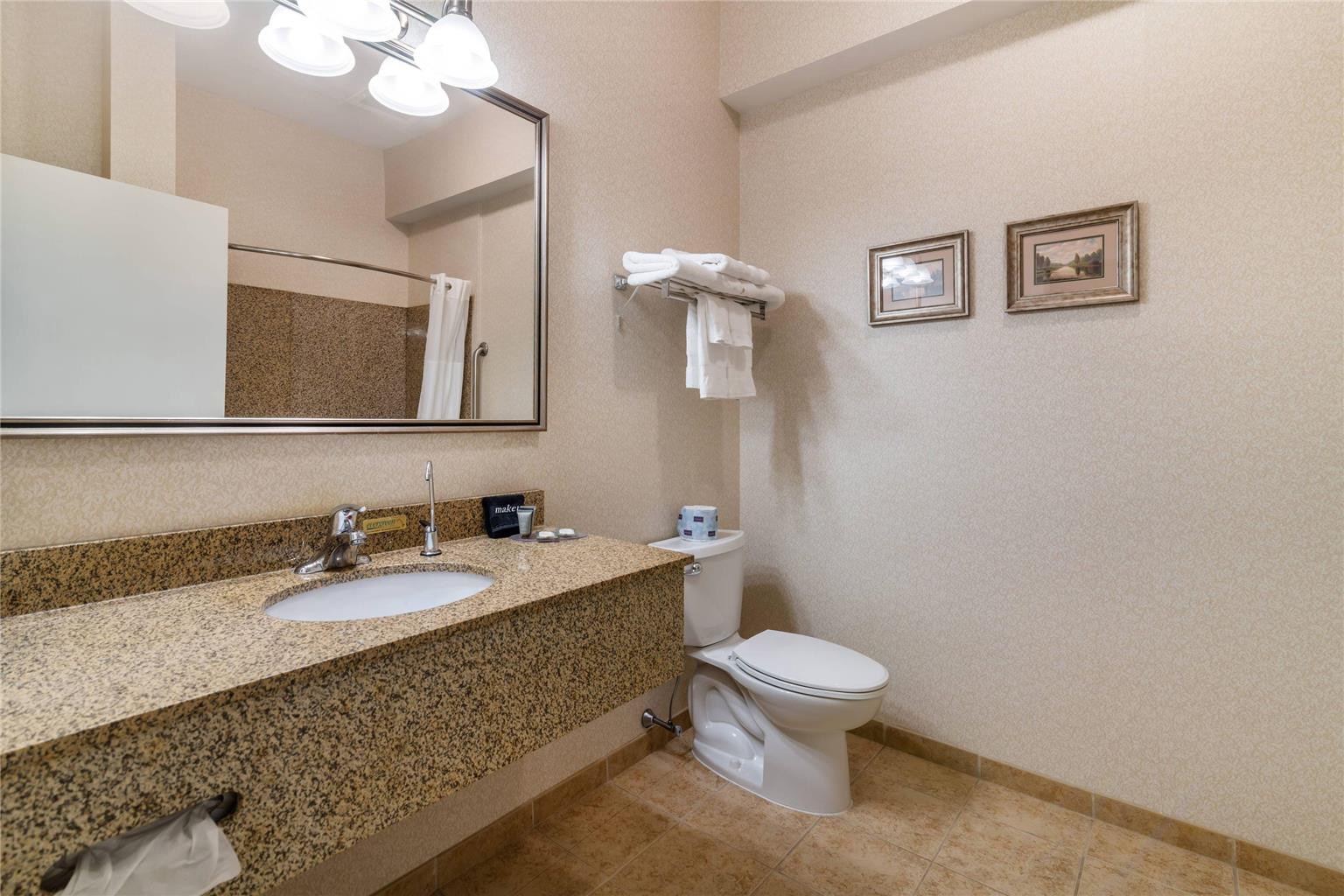 Maine Evergreen Hotel an Ascend Collection Hotel - photo 42