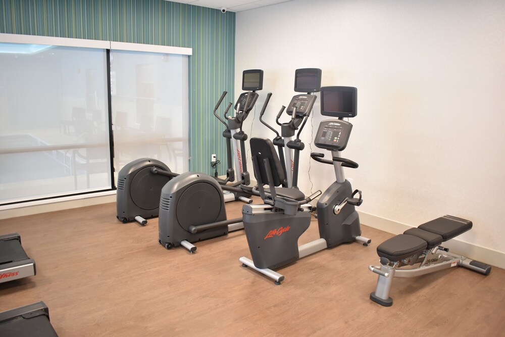 Holiday Inn Express & Suites Boston South Randolph by IHG - photo 31