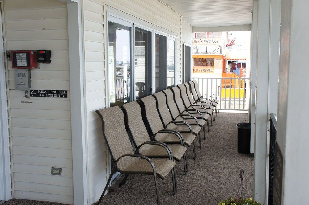 The Hillcrest - photo 24