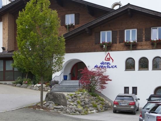 Hotel Alpenblick — Ohlstadt — photo 4