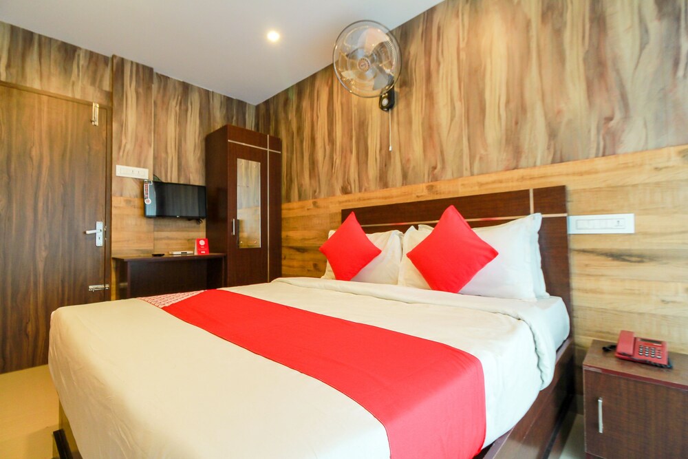 OYO Hotel Ivory Grande in Kalpatta, India
