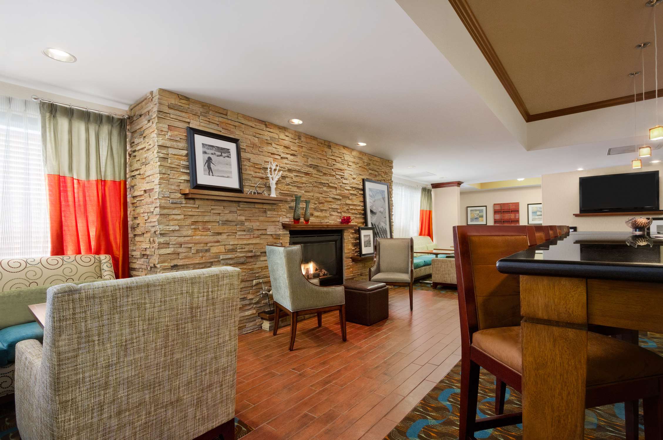 Hampton Inn by Hilton Lexington Park - photo 8