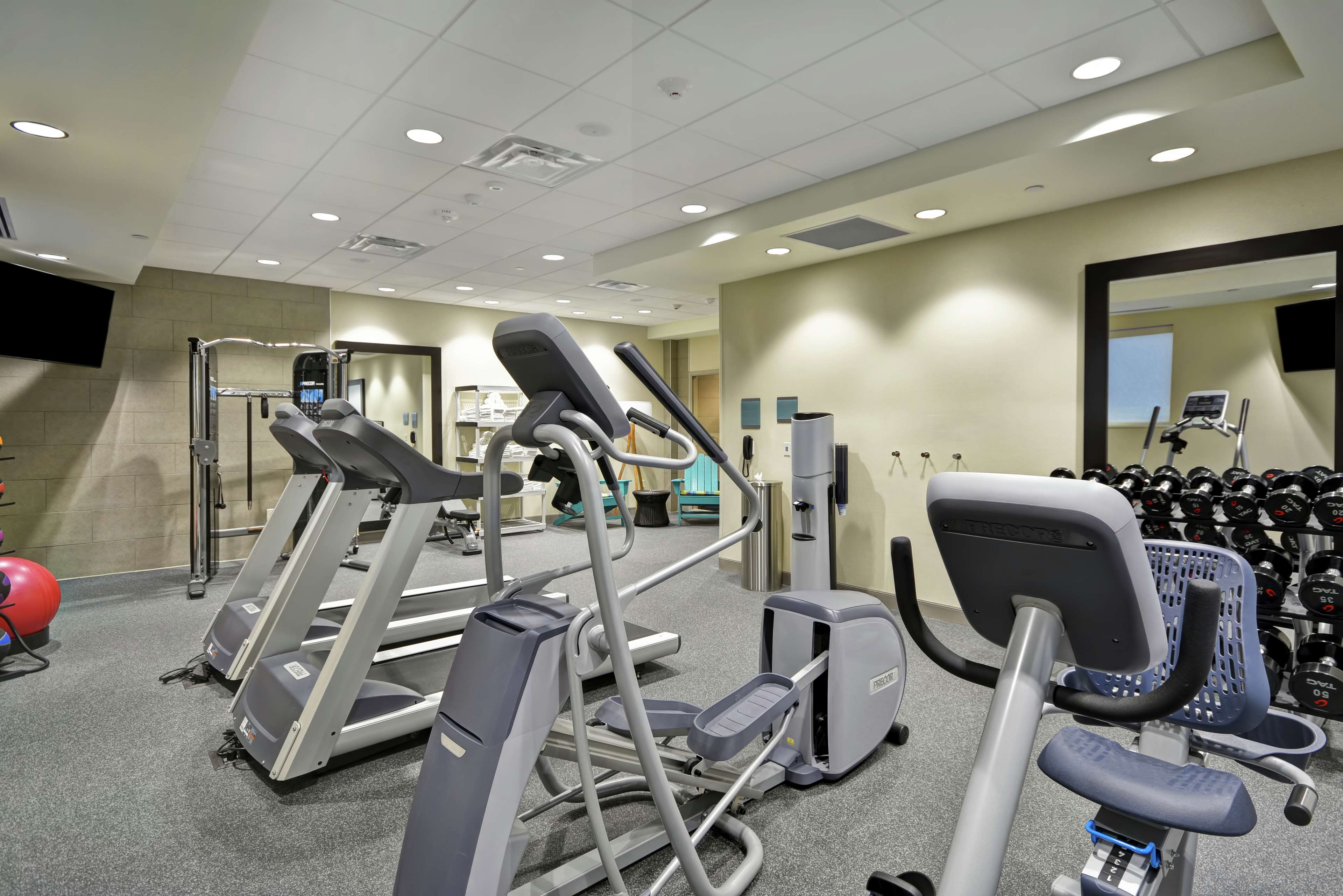 Home2 Suites by Hilton Plymouth MN - photo 18