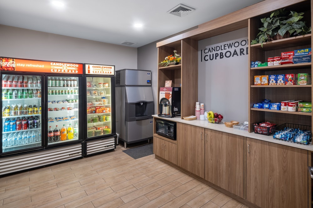 Candlewood Suites Elkhart by IHG - photo 9