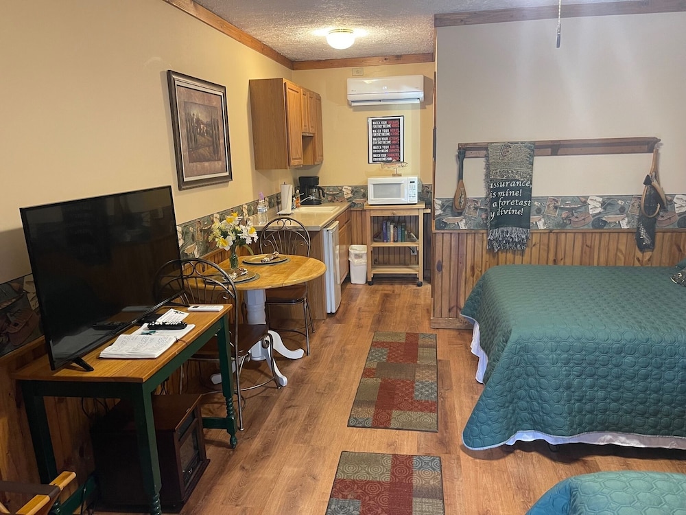 Mountain Aire Cottages & Inn - photo 49