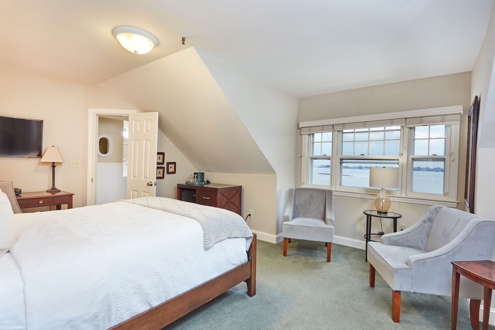 Inn at Longshore - photo 17