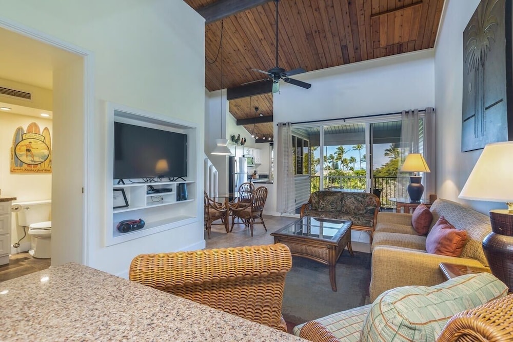 Newly Remodeled Cliffs Resort in Princeville condo - photo 14