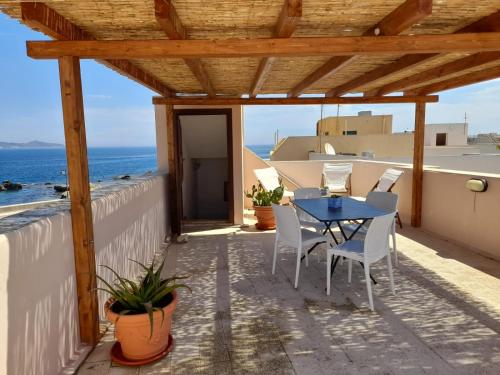 Casa Clio — 4-Star Luxury Hotel in Favignana, Italy