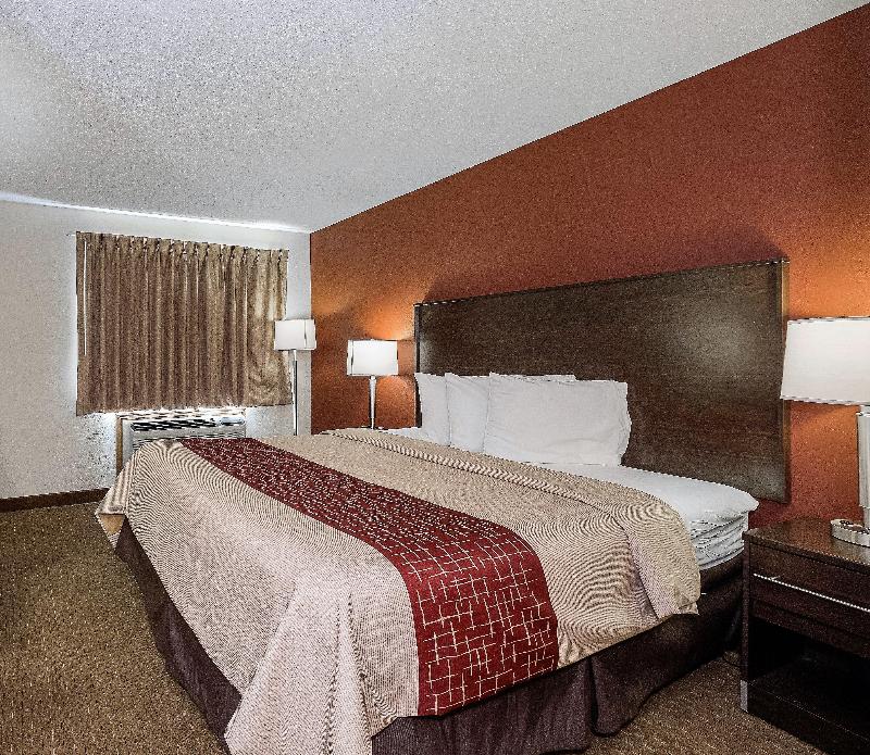 Red Roof Inn Dayton Huber Heights - photo 34