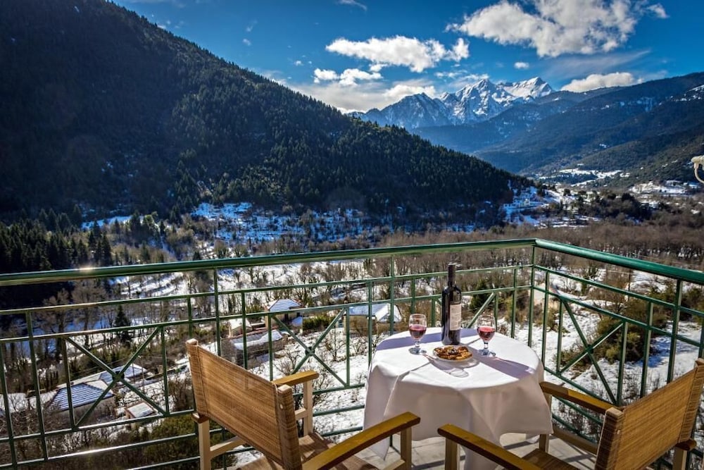 To Kallion in Karpenisi, Greece