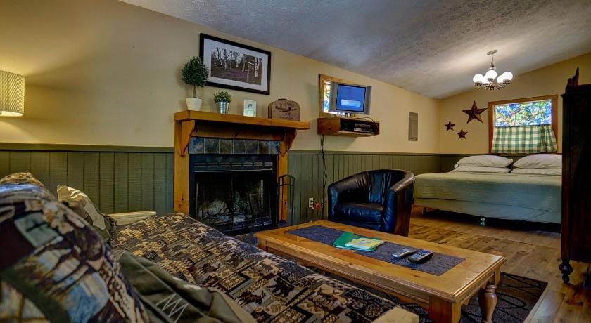 Paradise Hills Winery Resort & Spa in Blairsville, United States