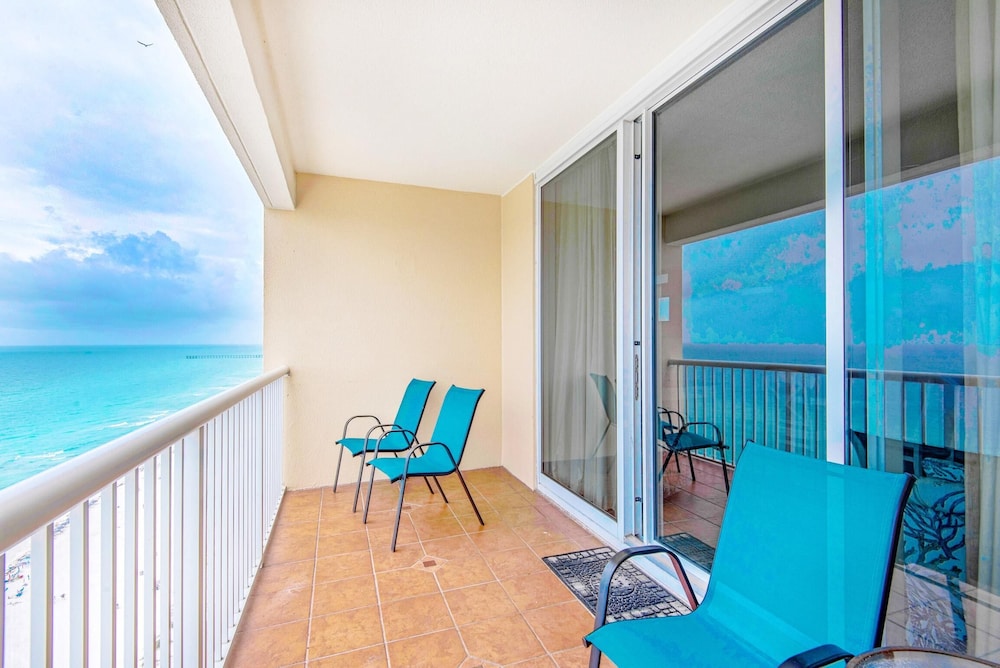 Majestic Beach Towers 1 1907 - photo 26