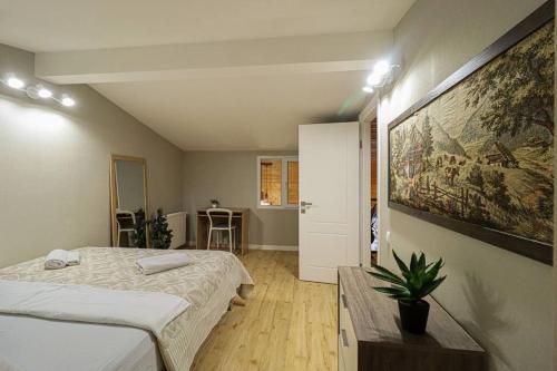 Cosy Central 2 BR Apartment By Wehost