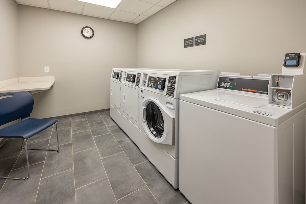 TownePlace Suites by Marriott Canton Riverstone Parkway - photo 30