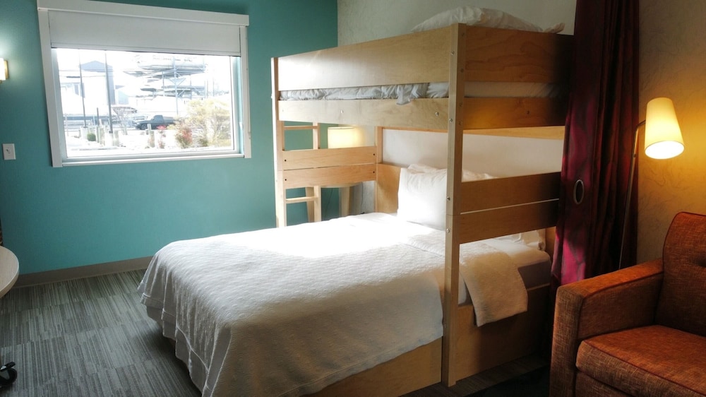 Home2 Suites by Hilton Ocean City Bayside MD - photo 15
