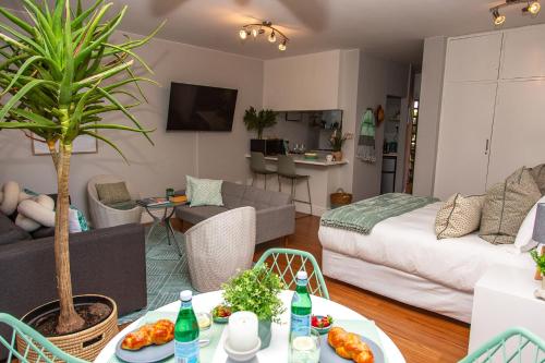 Family Unit Near Waterfront & Stadium Pool & Parking