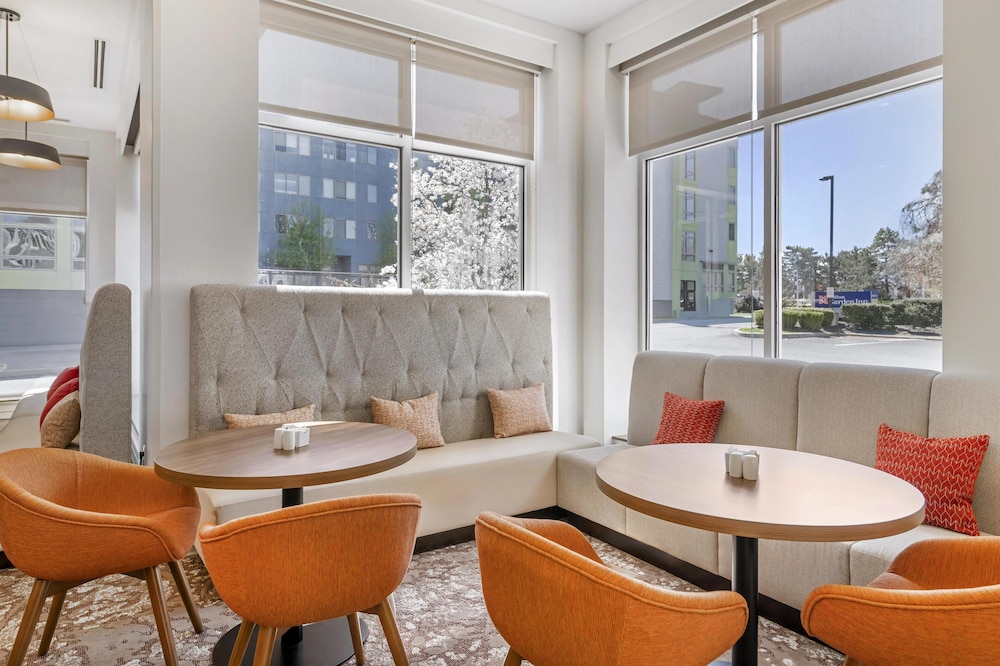 Hilton Garden Inn Albany SUNY Area - photo 38