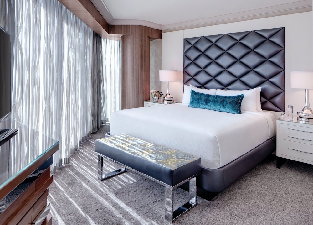 Mandalay Bay Resort And Casino - photo 25