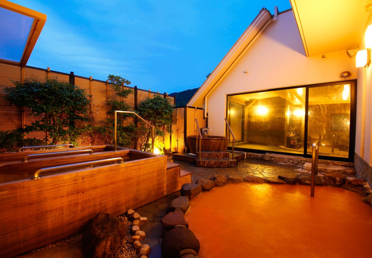 Arima Onsen Miyukiso Hanamusubi — 4-Star Luxury Hotel in Kobe, Japan
