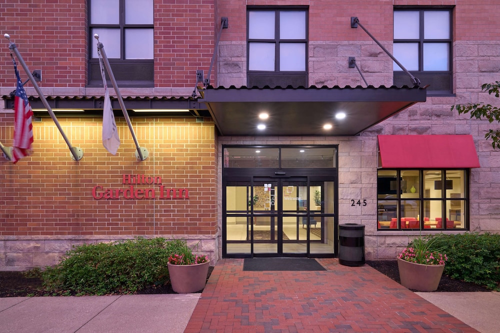 Hilton Garden Inn Bloomington - featured photo