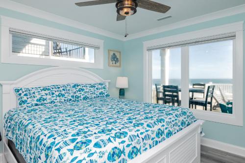 Carolina Dreamin' by Oak Island Accommodations - photo 47