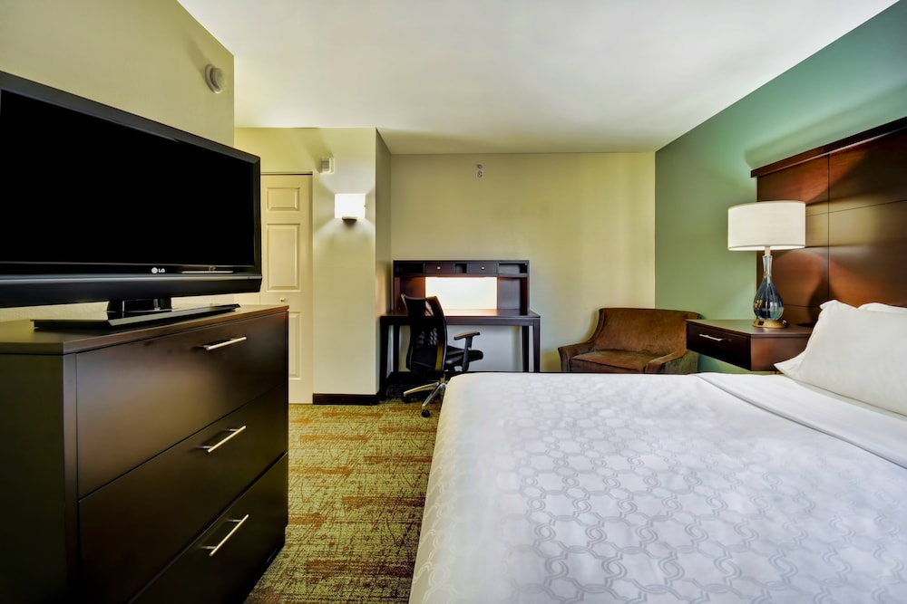 Staybridge Suites Middleton Madison West by IHG - photo 8