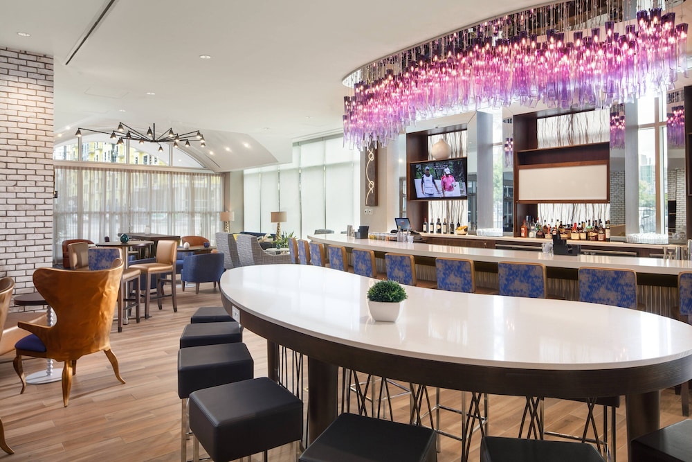 TownePlace Suites New Orleans Downtown Canal Street - photo 2