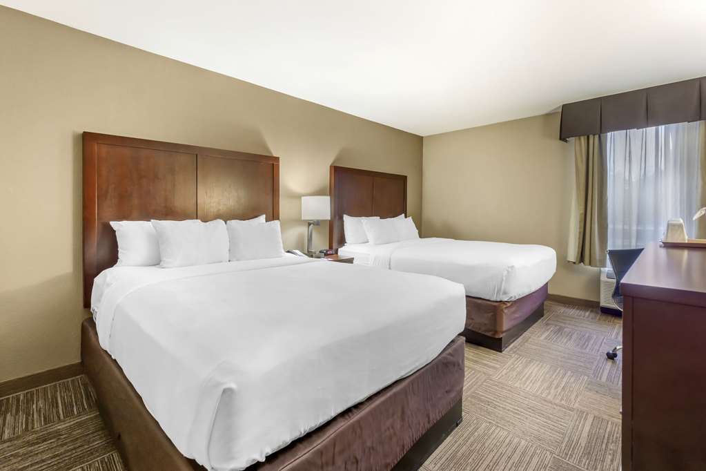 Comfort Inn & Suites Sea Tac Airport - photo 19