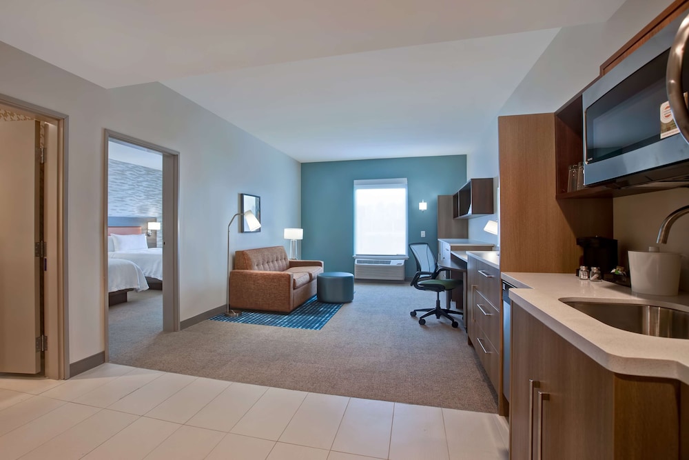 Home2 Suites by Hilton Charlotte Northlake - photo 21