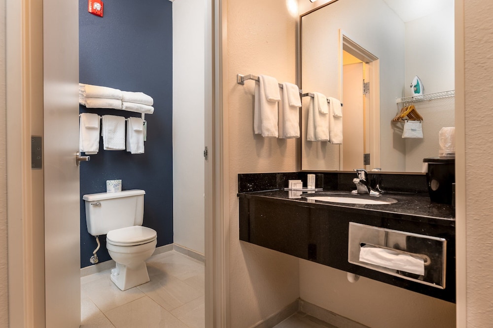 Fairfield Inn & Suites by Marriott Spearfish - photo 19