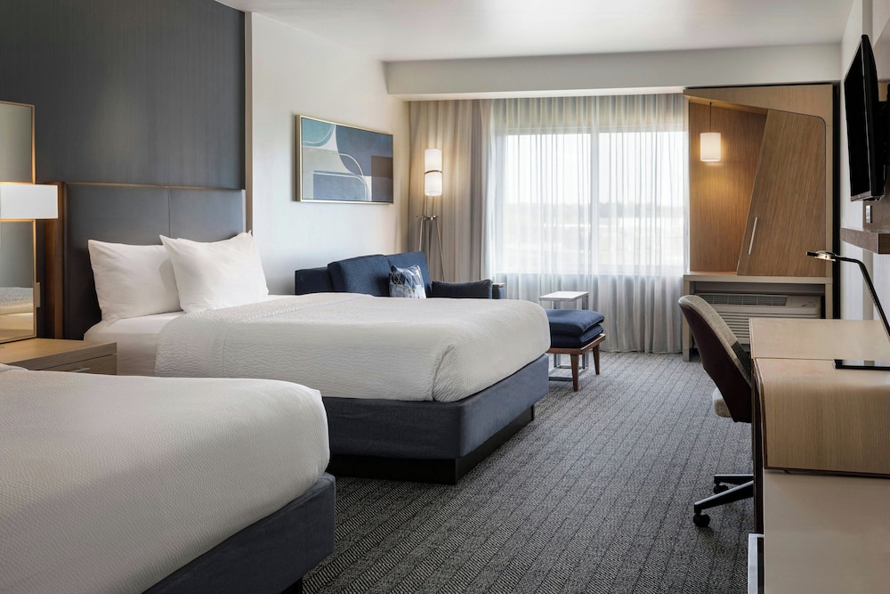 Courtyard by Marriott St. Louis St. Peters - photo 13