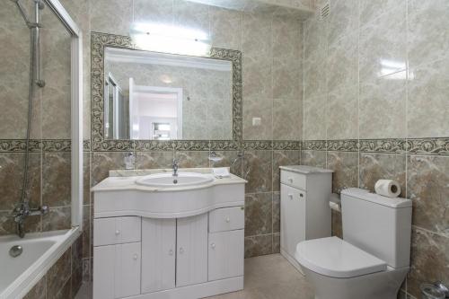 Apartamento King — 4-Star Luxury Hotel in Vilamoura, Portugal