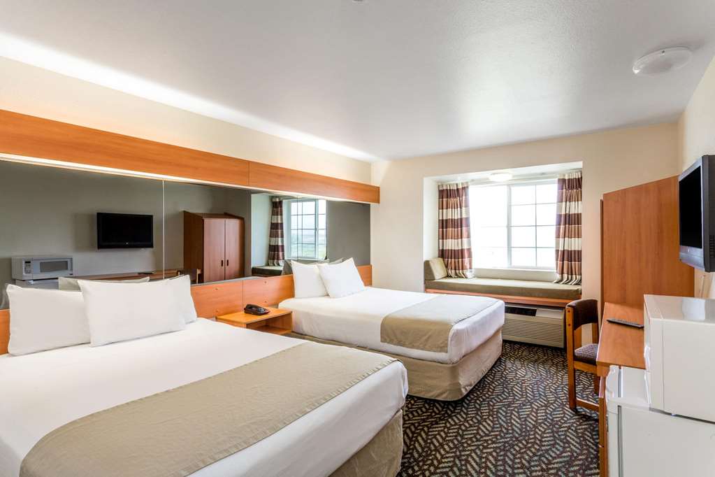 Microtel Inn & Suites by Wyndham Salt Lake City Airport - photo 14