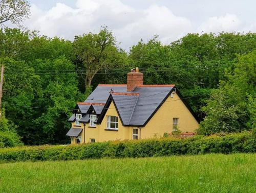 Peacock cottage Two bedroom country cottage. — 4-Star Luxury Hotel in Haverfordwest, United Kingdom