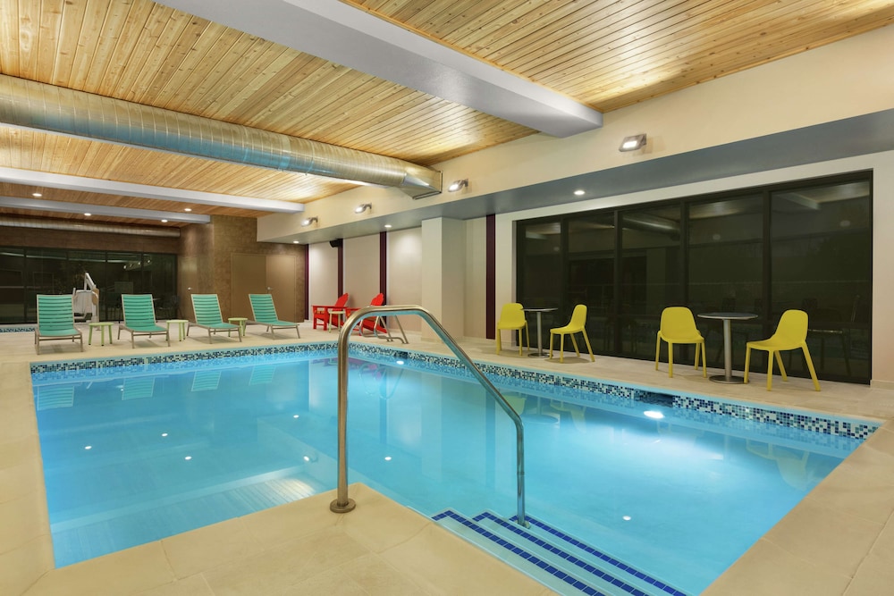 Home2 Suites by Hilton Portland Airport OR - photo 41