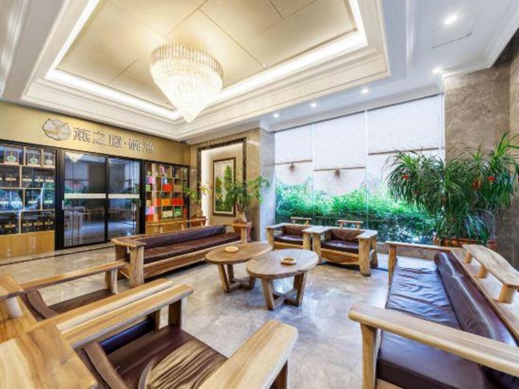 Fangyuan Spring Hotel in Longyan, People's Republic of China